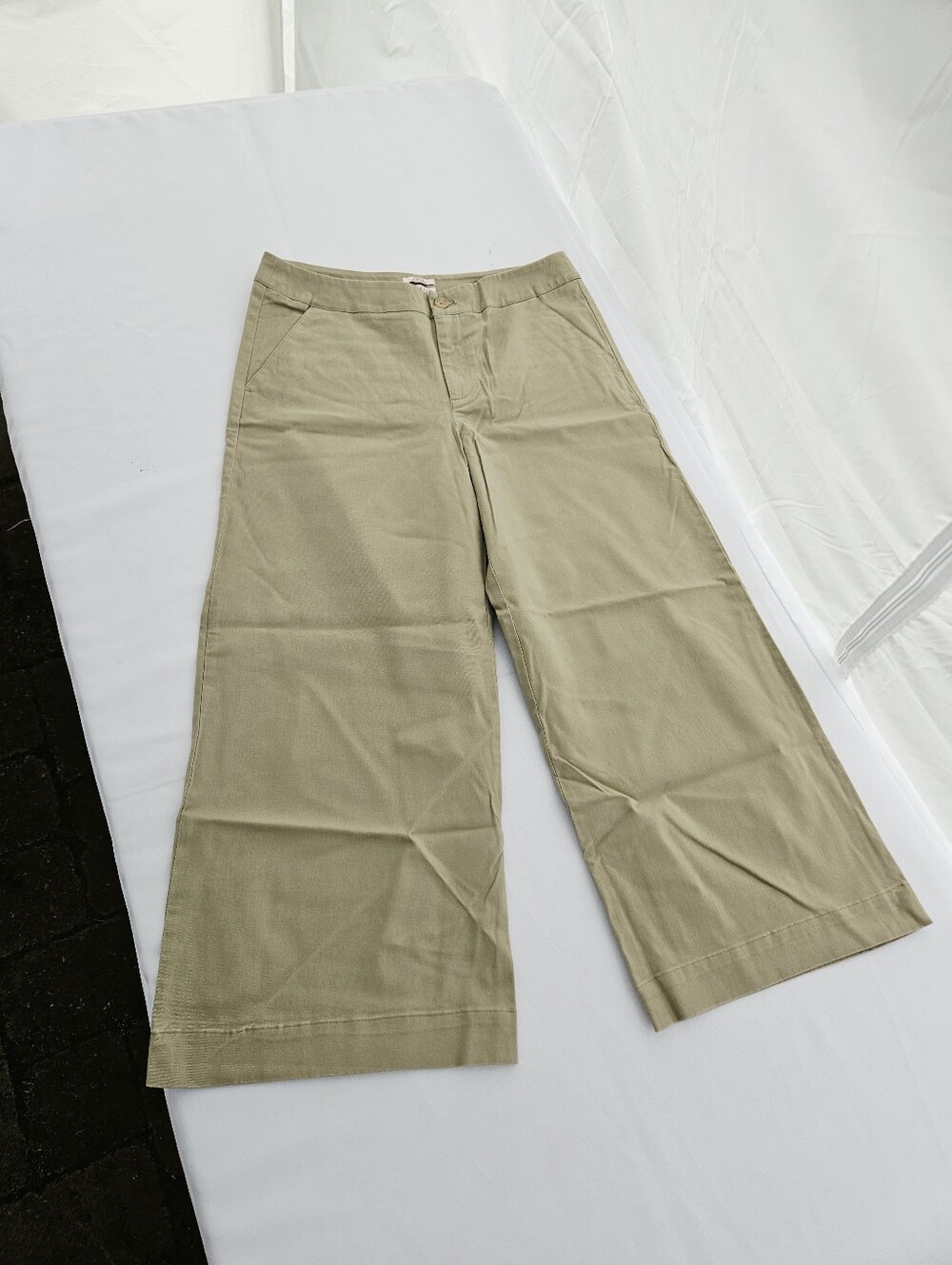 Women's Wide-Leg Chino Pants - Beige